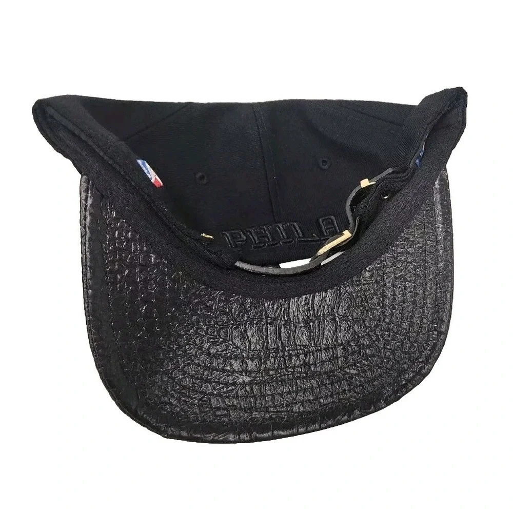 Mitchell &‎ Ness Philadelphia 76ers Fool's Black Leather Patch Brim Snapback Hat
